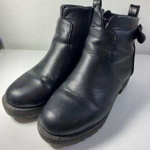 Black Cotton-Padded Shoes